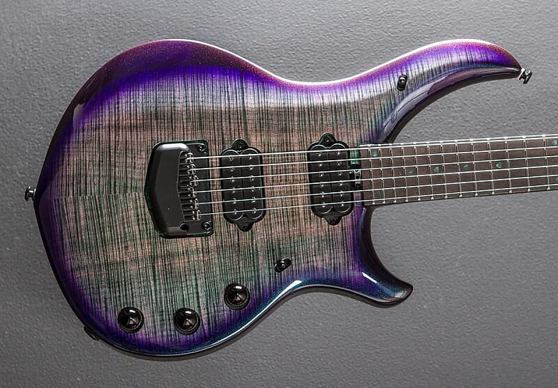 Электрогитара Ernie Ball Musicman John Petrucci Majesty Maple Top 6 - Crystal Amethyst
Электрогитара Ernie Ball Musicman John Petrucci Majesty Maple Top 6 - Crystal Amethyst