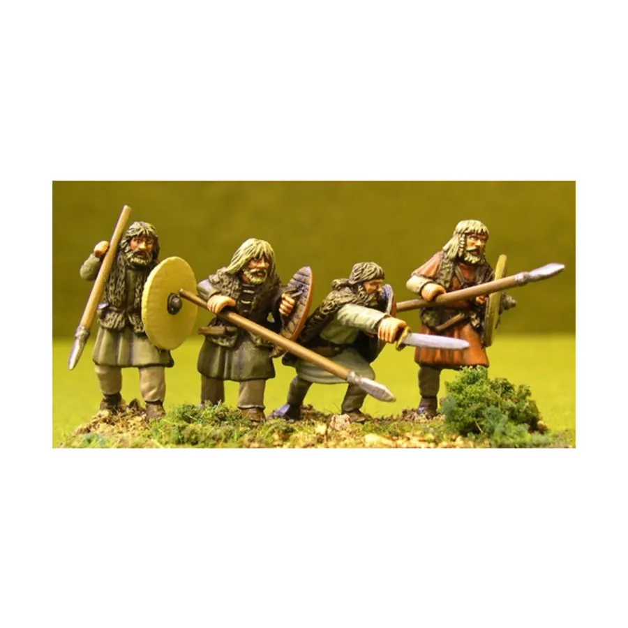 Немецкие небронированные воины в мехах и овечьих шкурах, Gripping Beast Miniatures - Age of Arthur (28mm)
Немецкие небронированные воины в мехах и овечьих шкурах, Gripping Beast Miniatures - Age of Arthur (28mm)