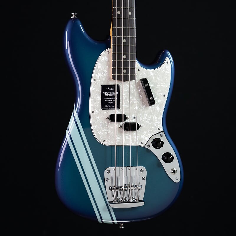 Басс гитара Fender Vintera II '70s Competition Mustang Bass - Competition Burgundy #3193
Басс гитара Fender Vintera II '70s Competition Mustang Bass - Competition Burgundy #3193