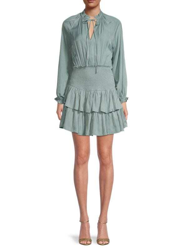 

Многоуровневое и присборенное платье emmie rose Sage