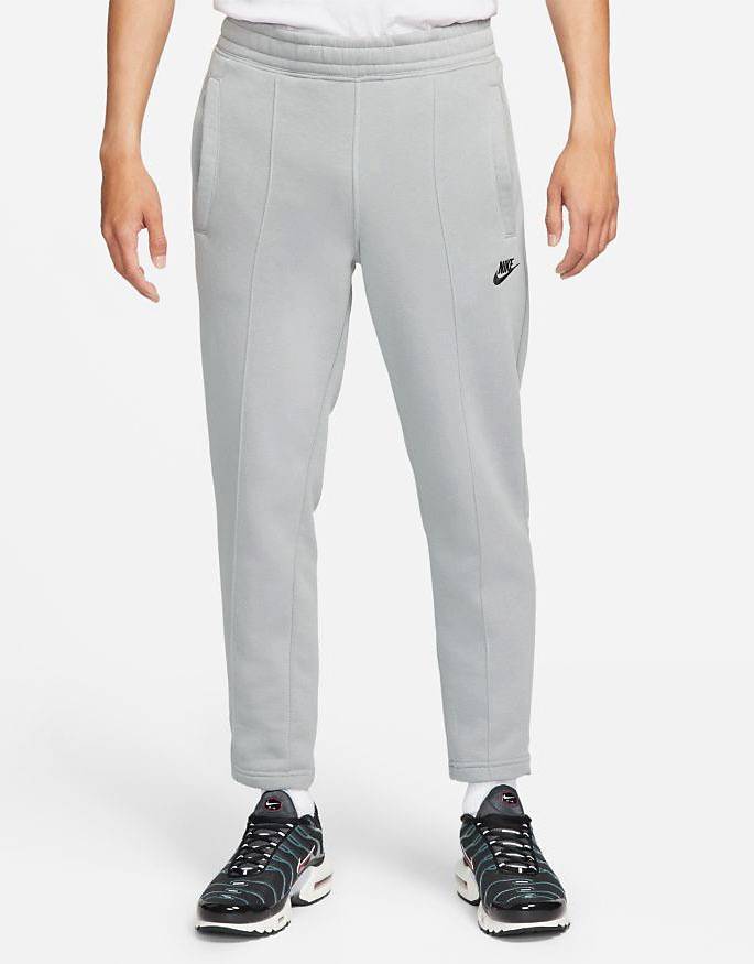 

Флисовые джоггеры с зауженным кроем серого цвета Nike Club