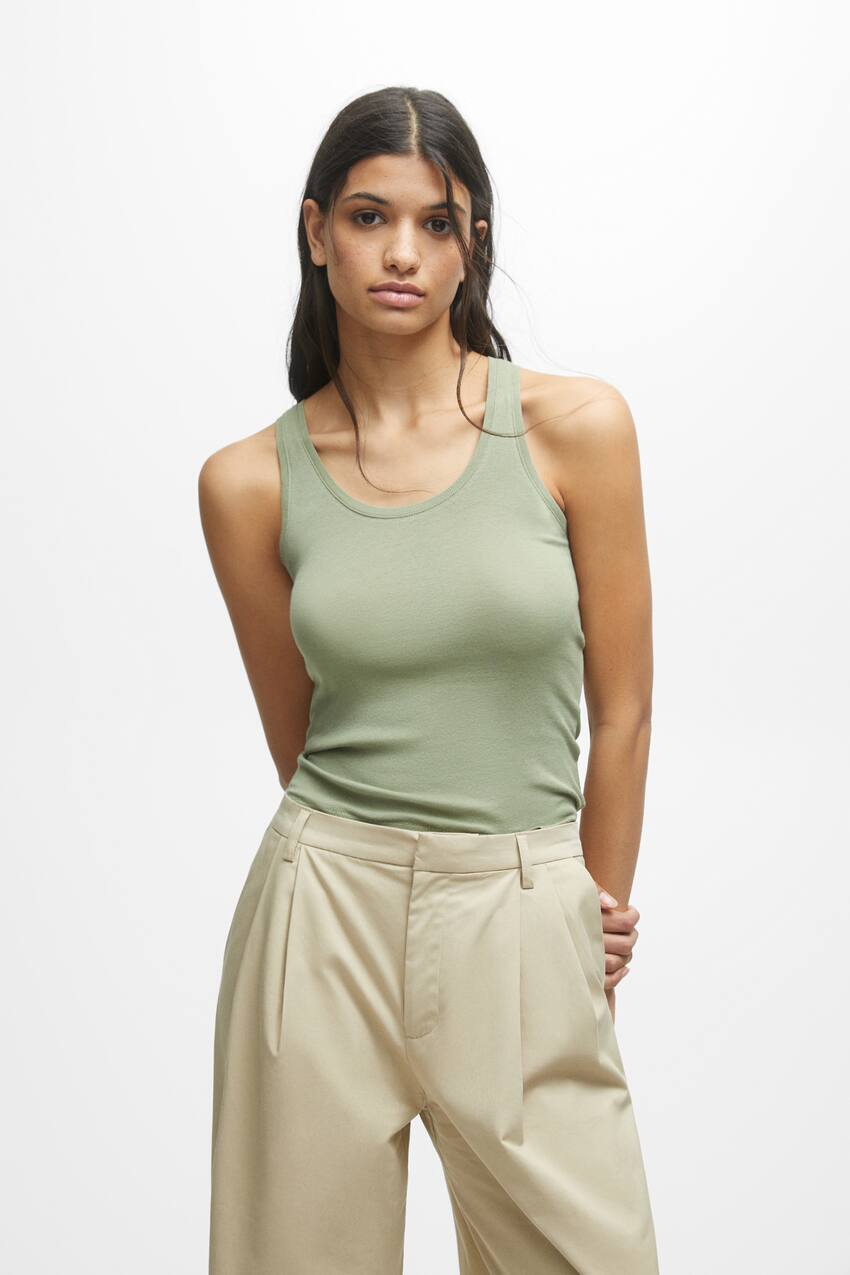 

Майка с лямками Pull&Bear, хаки