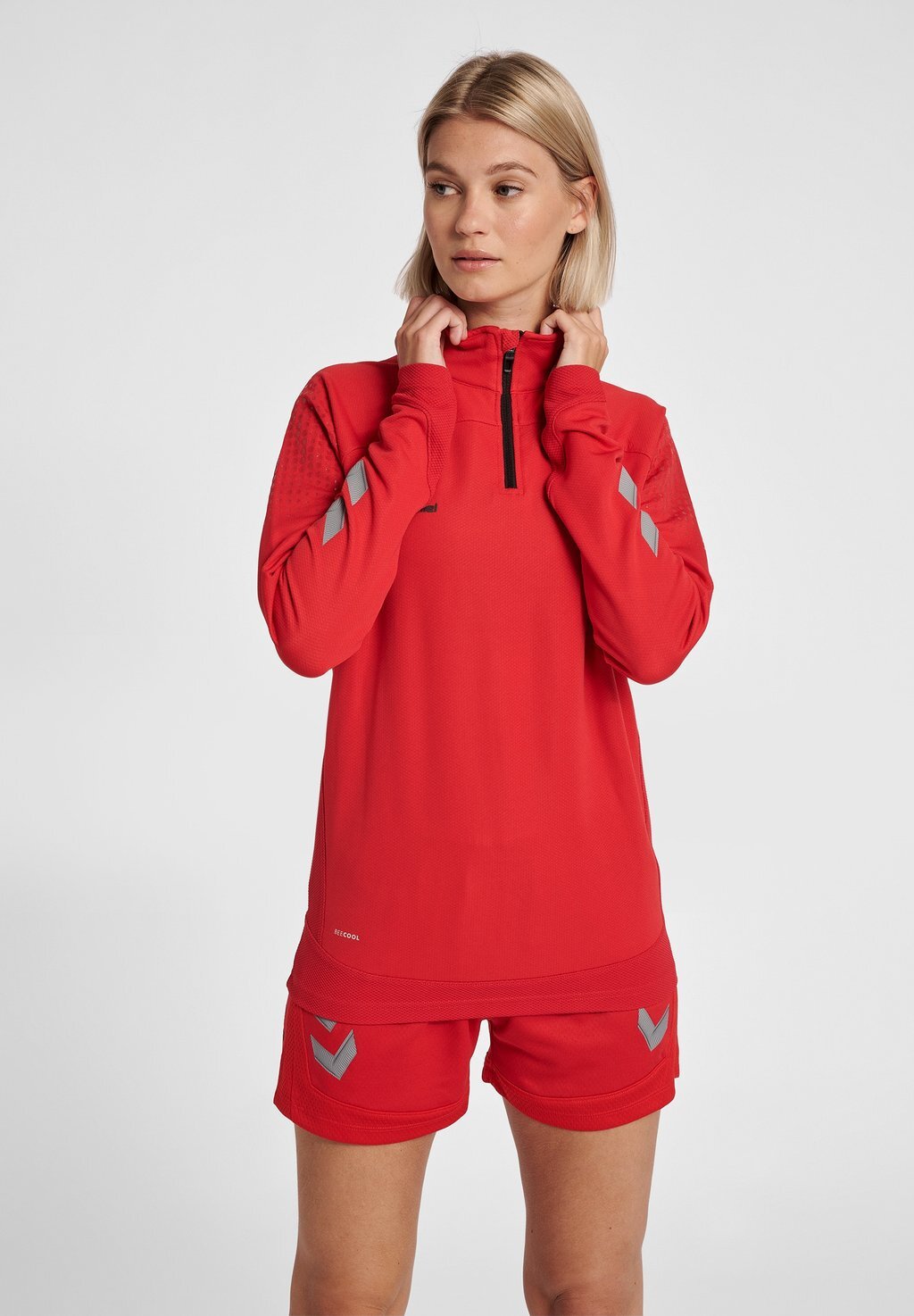 

Блузка с длинными рукавами Hummel, красный меланж