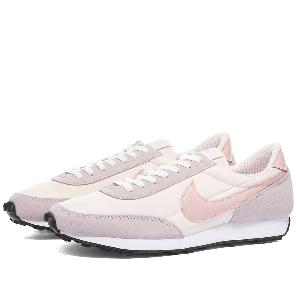 

Кроссовки Nike W Daybreak