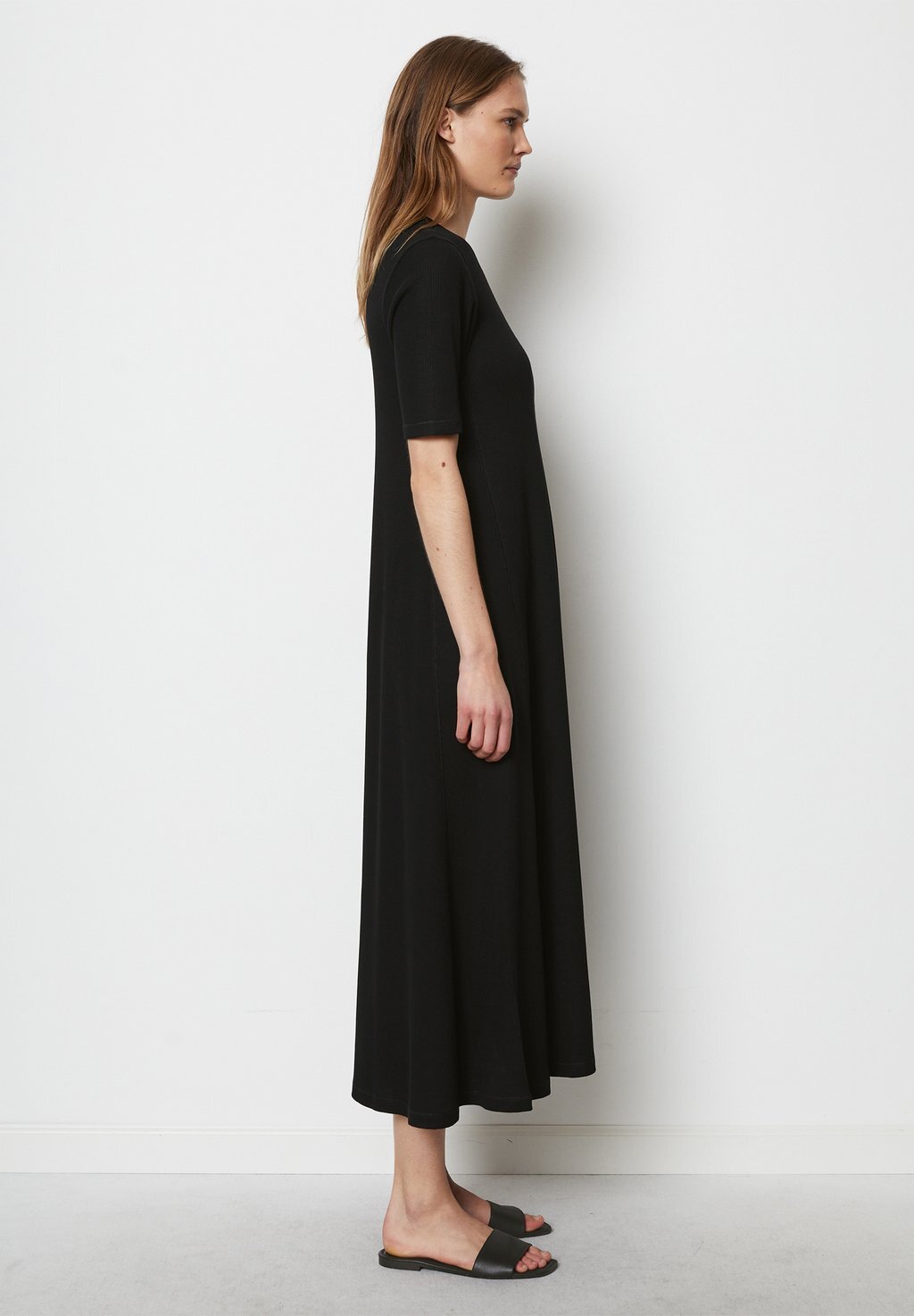 

Платье из джерси WIDE SEAM ROUND-NECK SHORT SLEEVE Marc O'Polo, черный