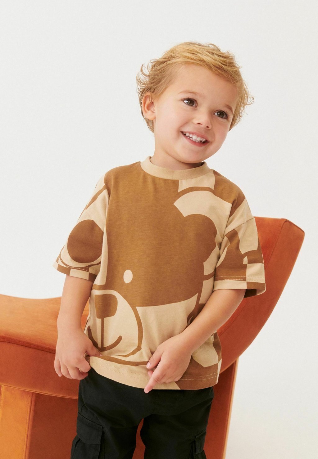 

Футболка с принтом SHORT SLEEVE REGULAR FIT Next, цвет tan brown