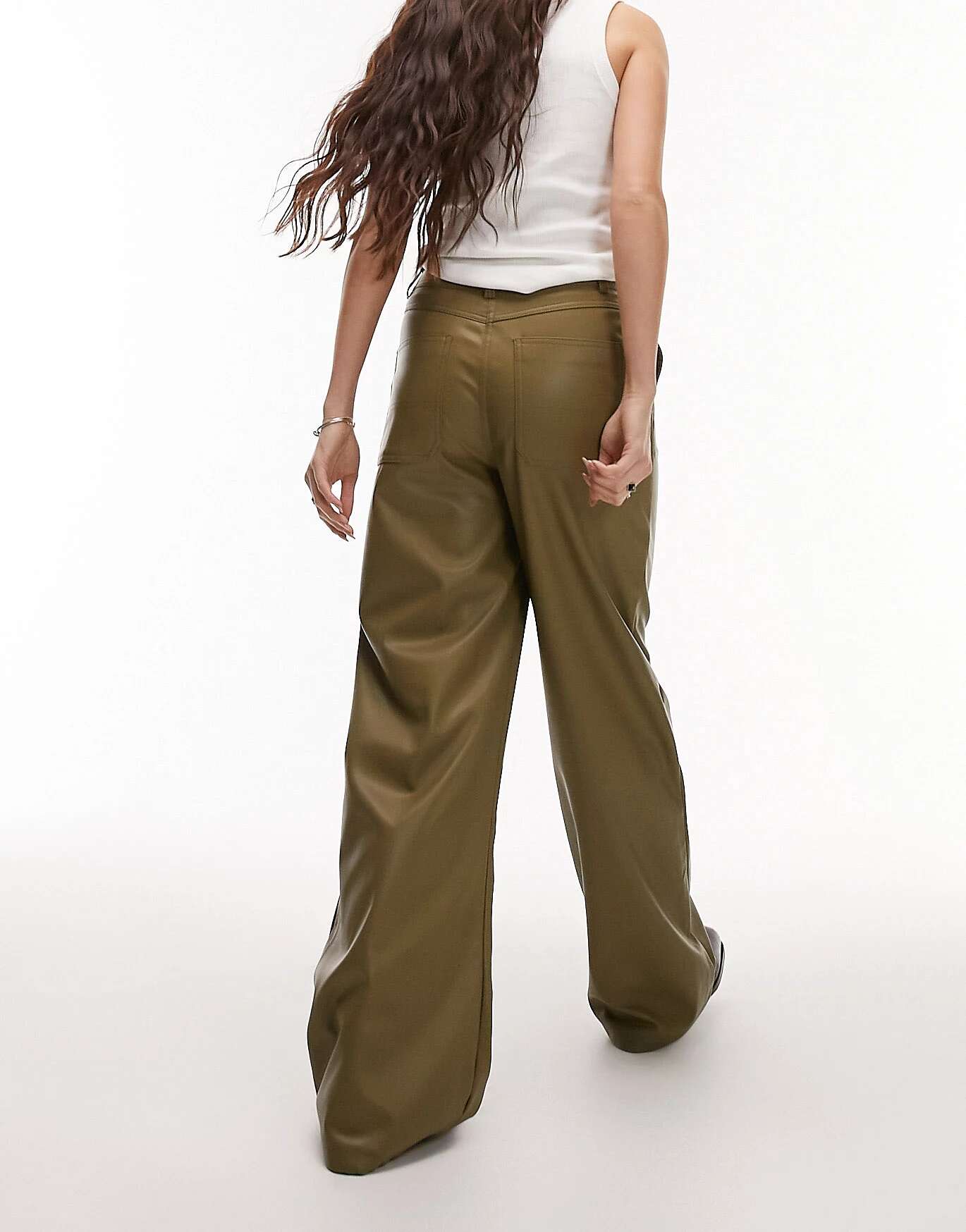 Зеленые широкие брюки из искусственной кожи Topshop