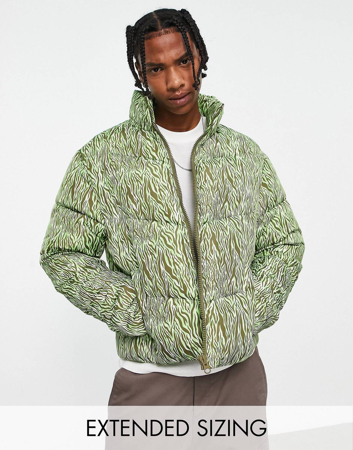 

Светло-коричневый пуховик с тигровым принтом ASOS DESIGN