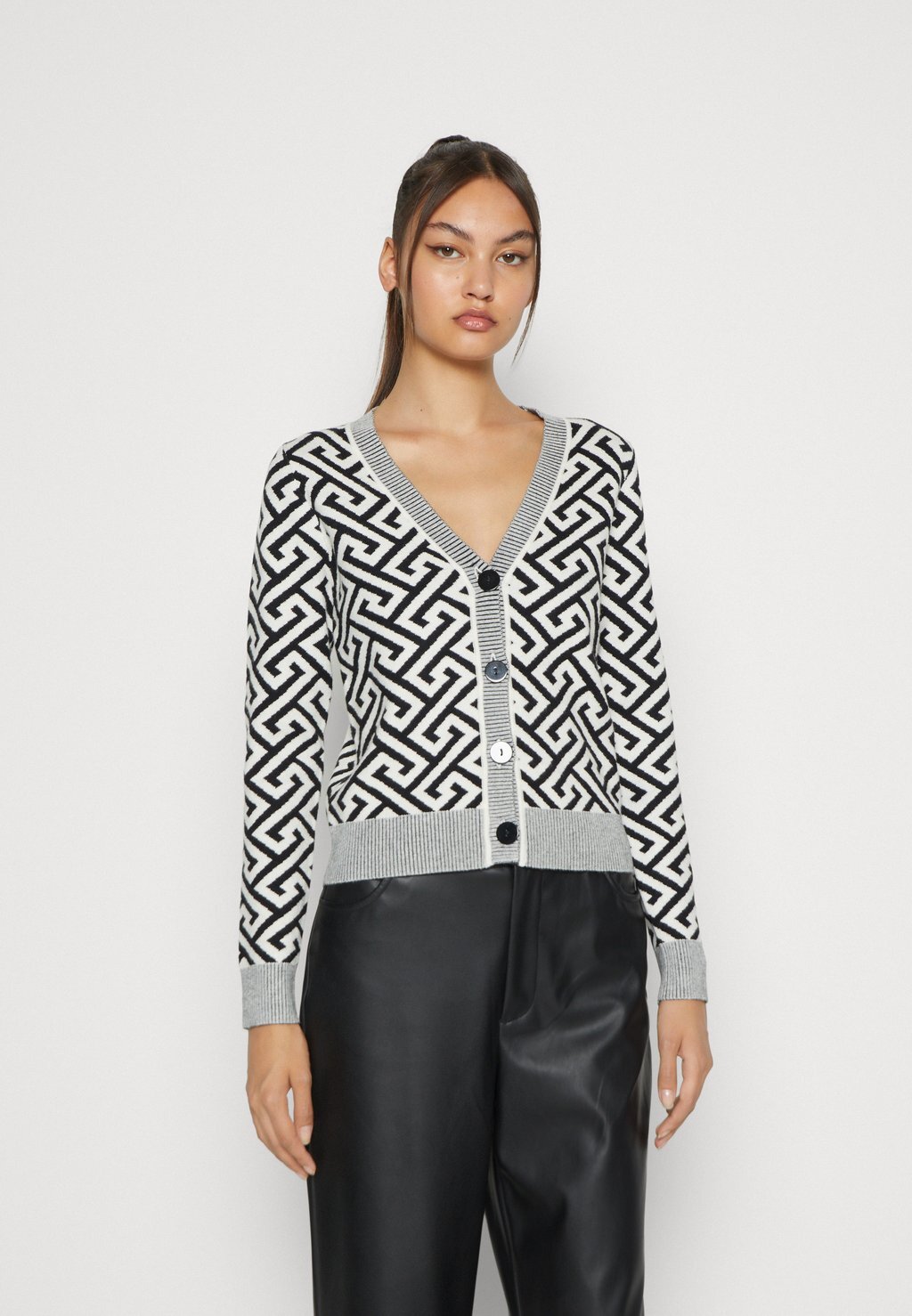 

Кардиган Vero Moda КАРДИГАН VMARIA V NECK, цвет black/birch