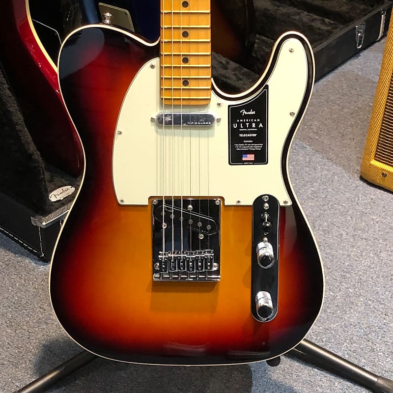 

FENDER American Ultra Telecaster, Maple Fngrbrd, Ultraburst 0118032712