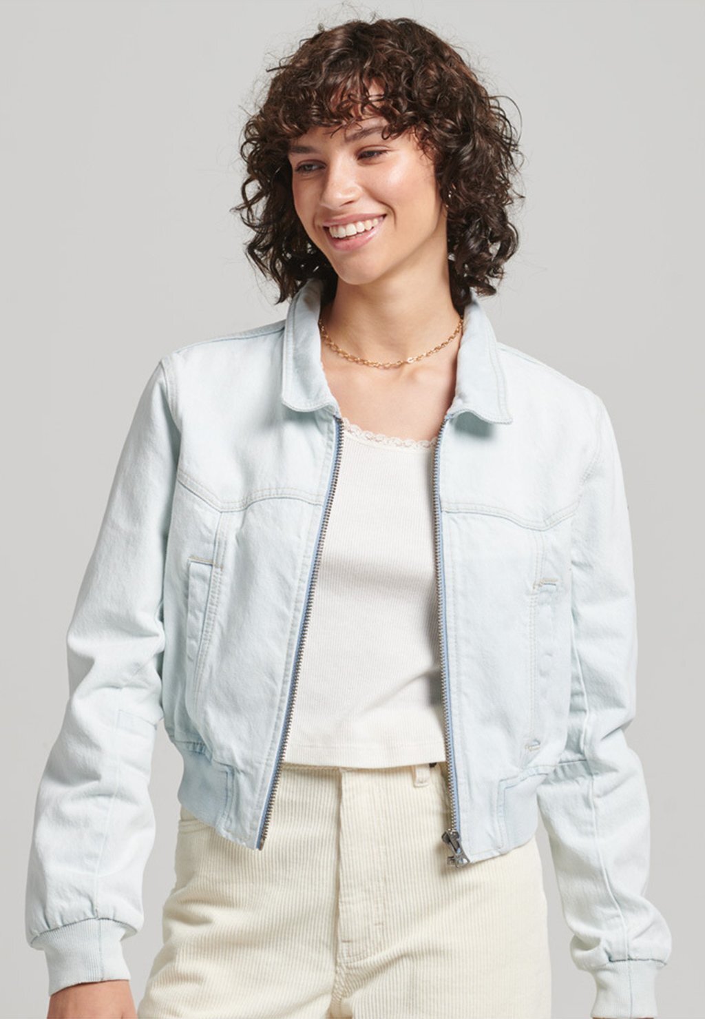 

Джинсовая куртка Superdry INDIE CLUB, цвет light vintage wash