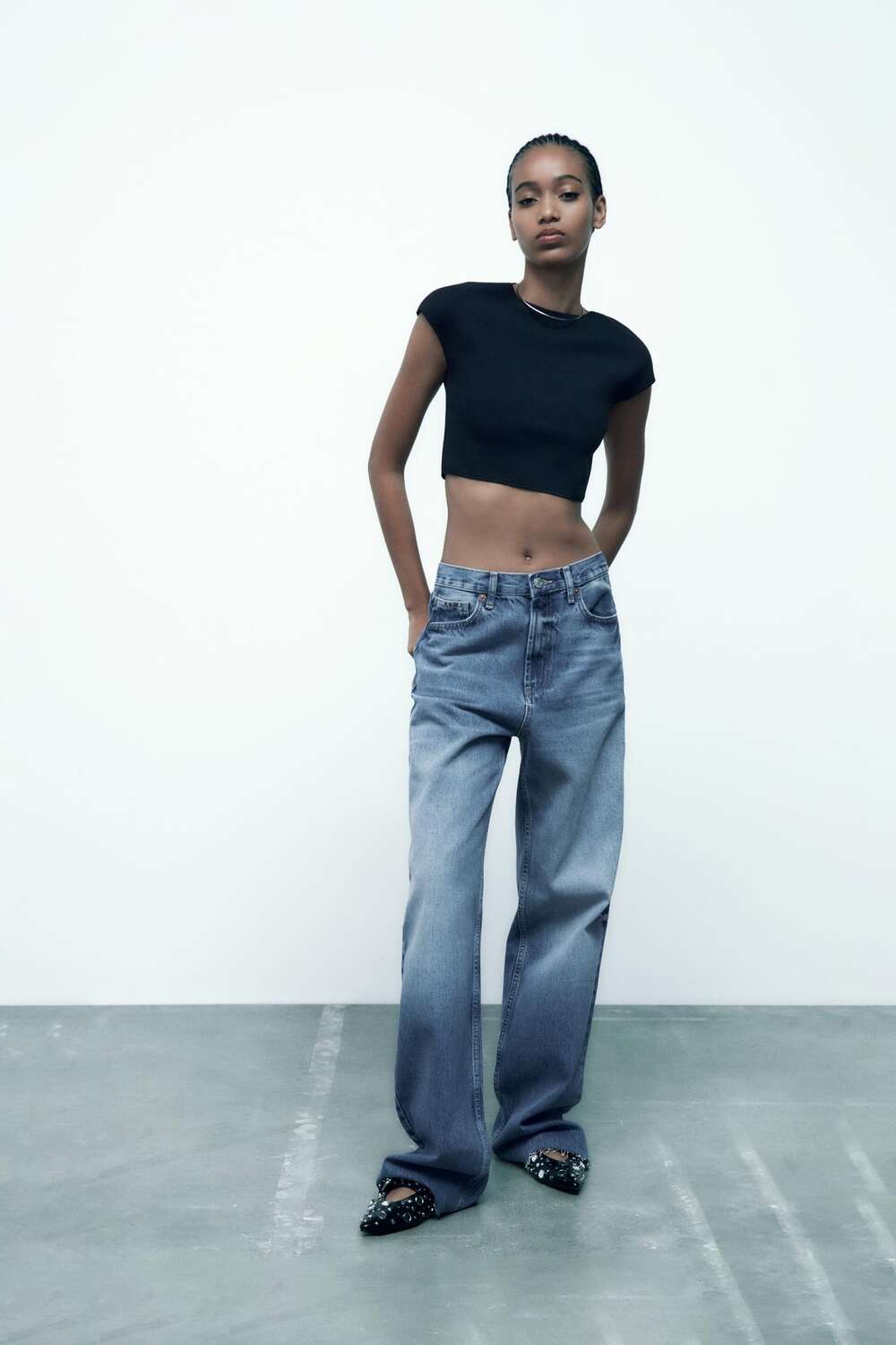 

Укороченный топ из трикотажа эластич ZARA, черный