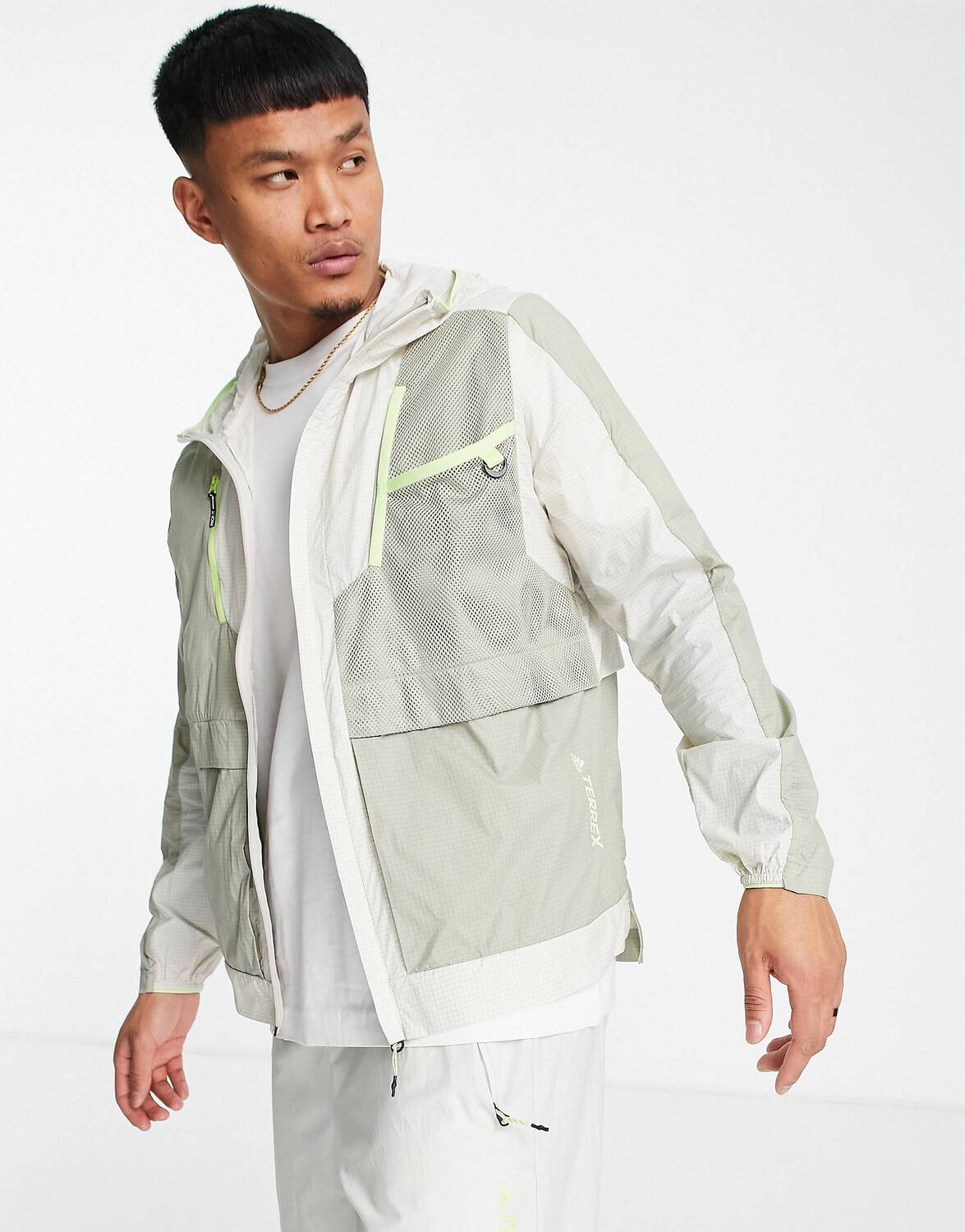 

Бежевая ветровка на молнии adidas Terrex, Бежевый