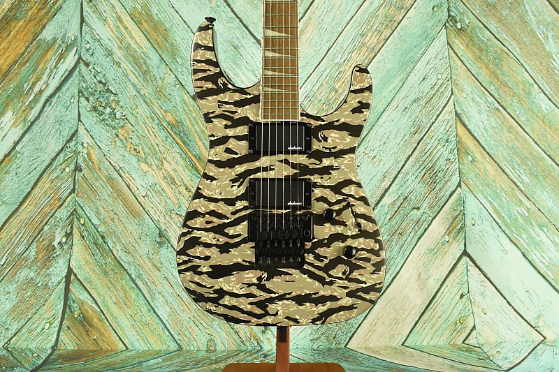 

Солист Jackson X Series SLX DX — Tiger Jungle Camo X Series SLX DX Camo Soloist