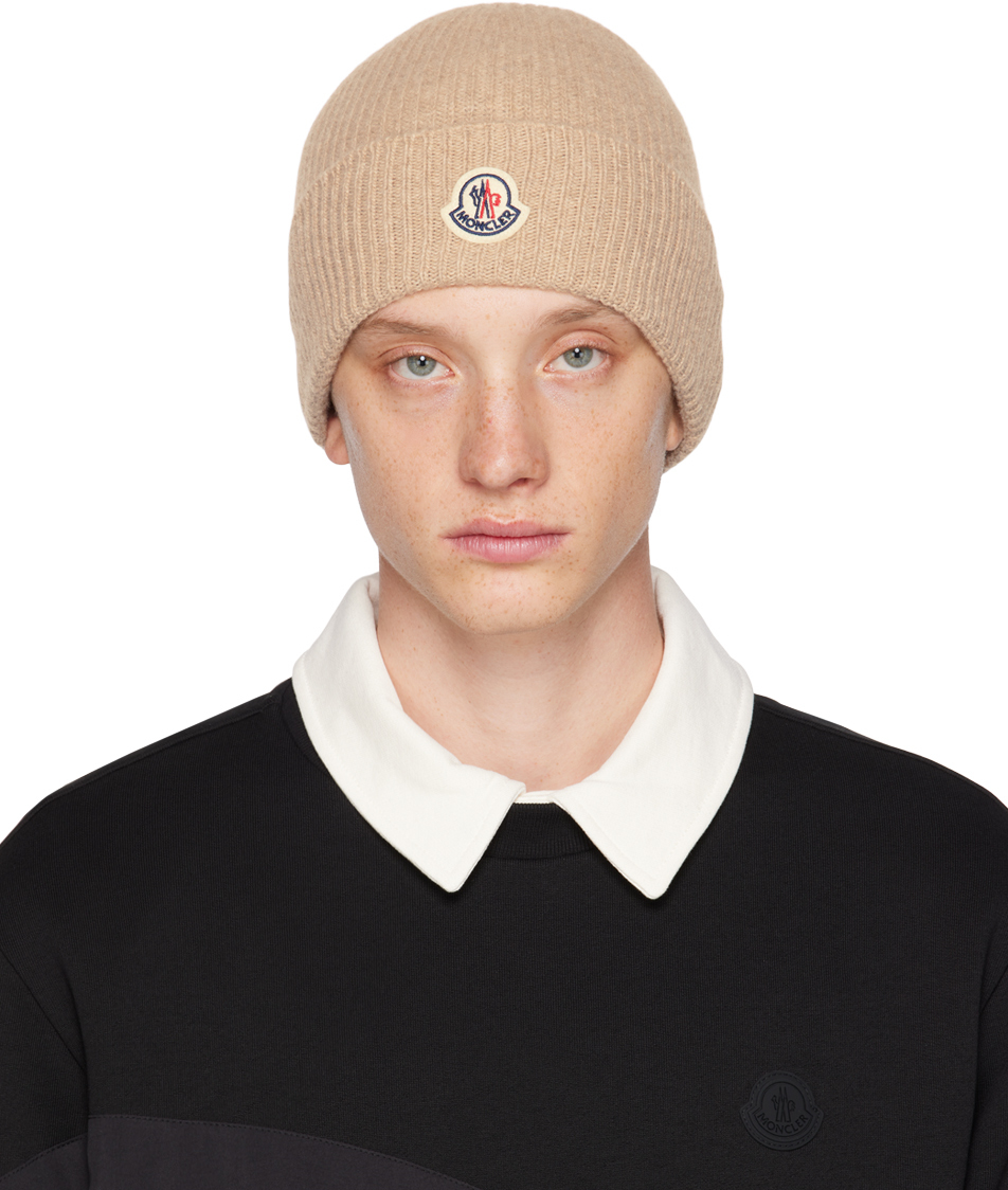 

Бежевая шапка-бини с закругленными полями, средняя Moncler