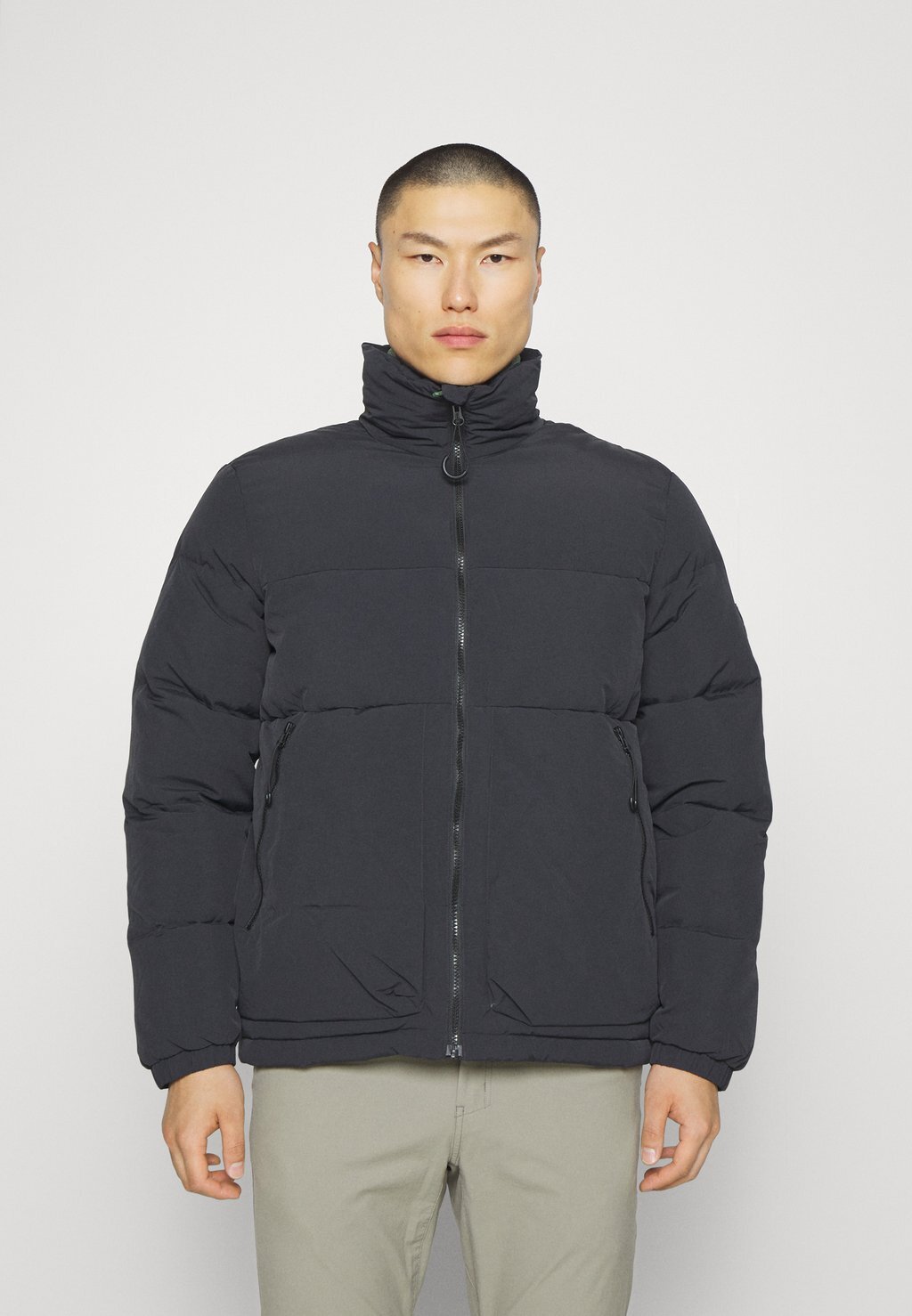 

Пуховик Dellbrueck Jack Wolfskin, цвет granite black