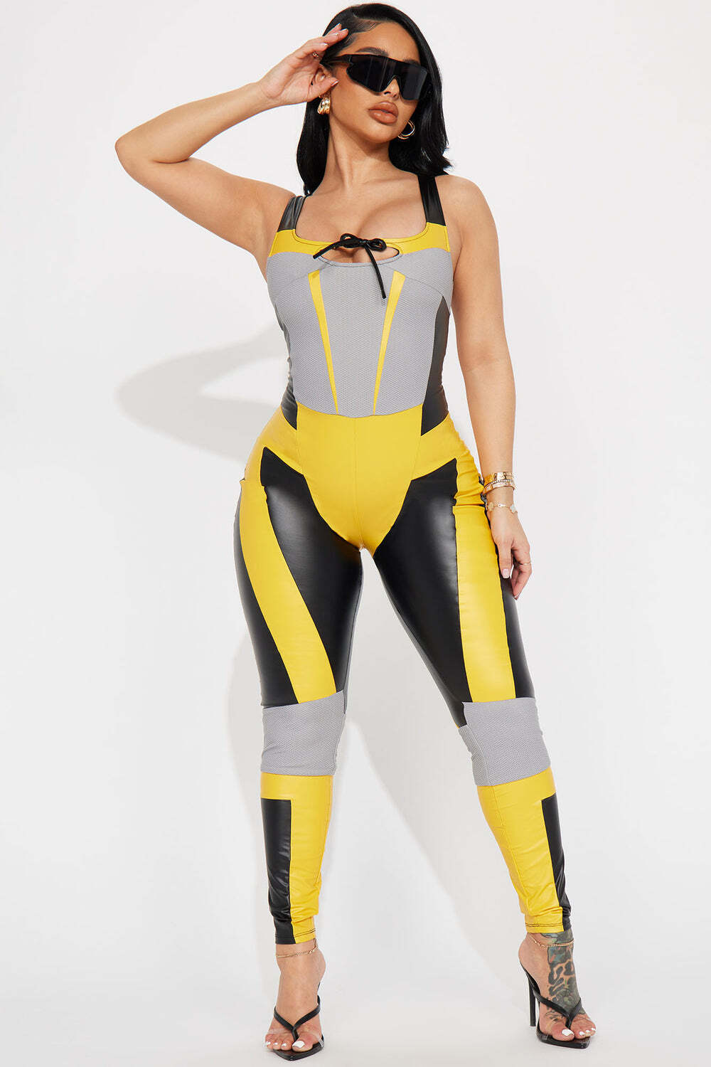 

Комбинезон Fashion Nova YJ1482N, желтый