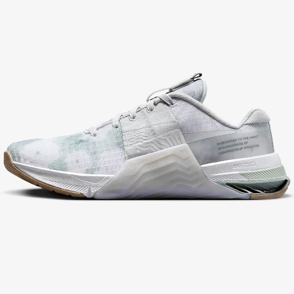 

Кроссовки Nike Metcon 8 Premium Women's Training, белый/серый