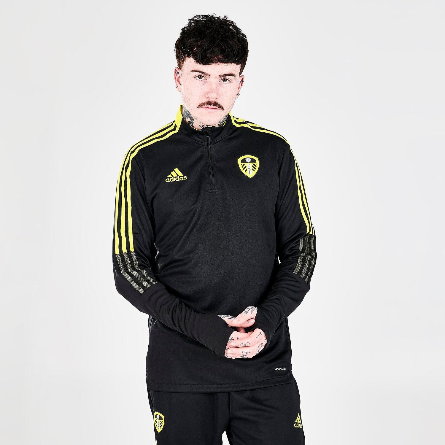 

Мужская тренировочная футболка adidas Badge of Sport Leeds United FC с молнией на четверть, черный