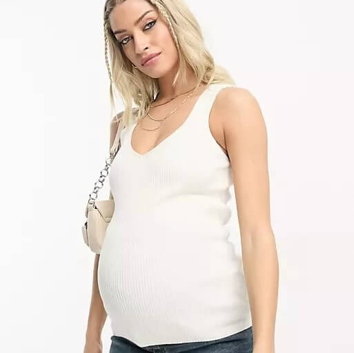 женский летний топ без рукавов с v образным вырезом Топ Asos Design Maternity Knitted V Neck, бежевый