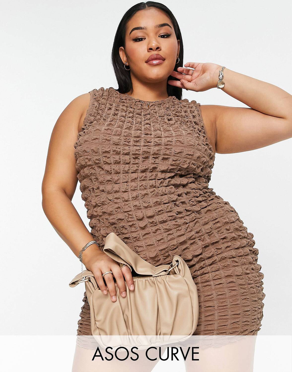 

Коричневое платье мини-майка с вырезом спереди ASOS DESIGN Curve Curve