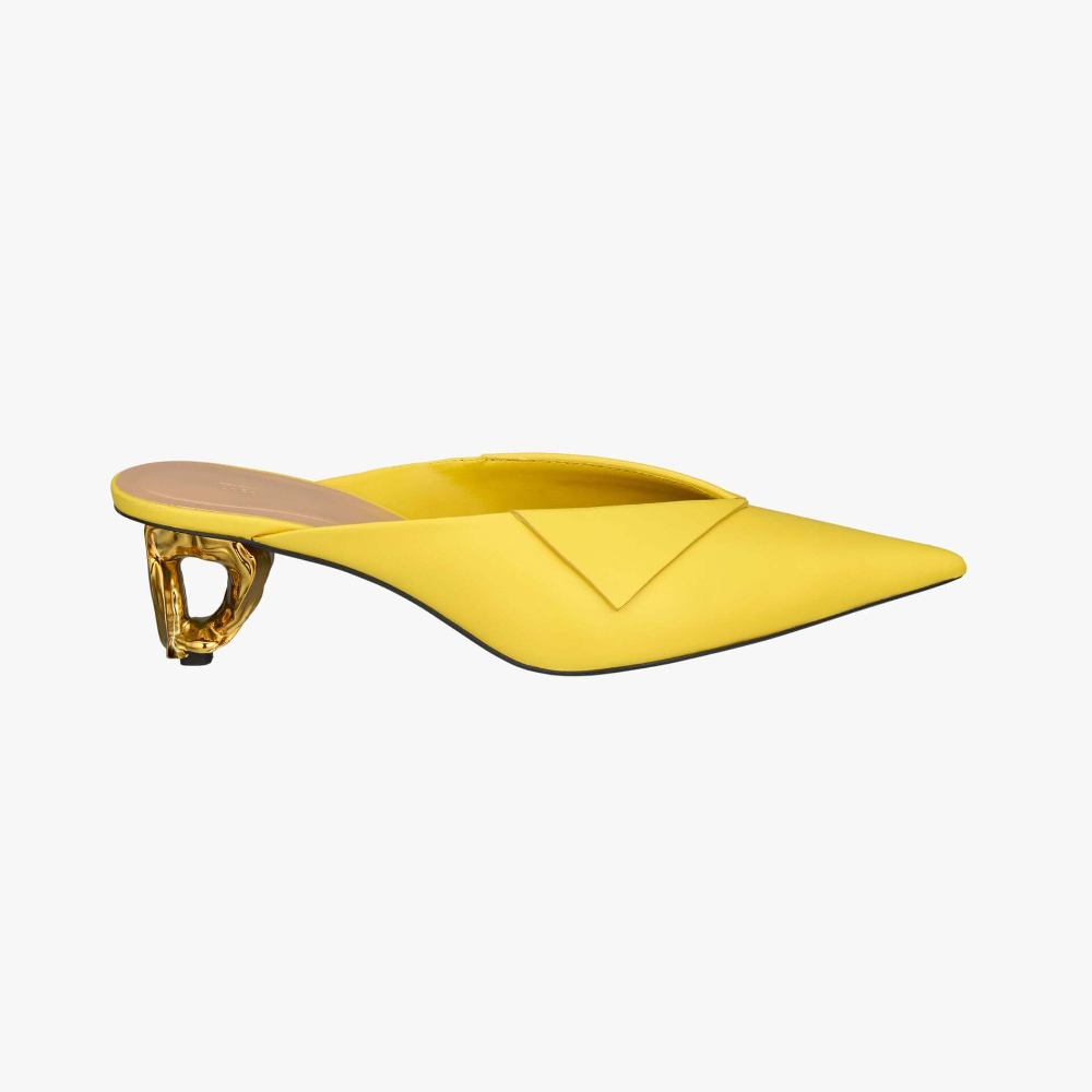 туфли zara embellished vinyl high heel гранатовый Туфли Zara Metallic Heel - Limited Edition, желтый
