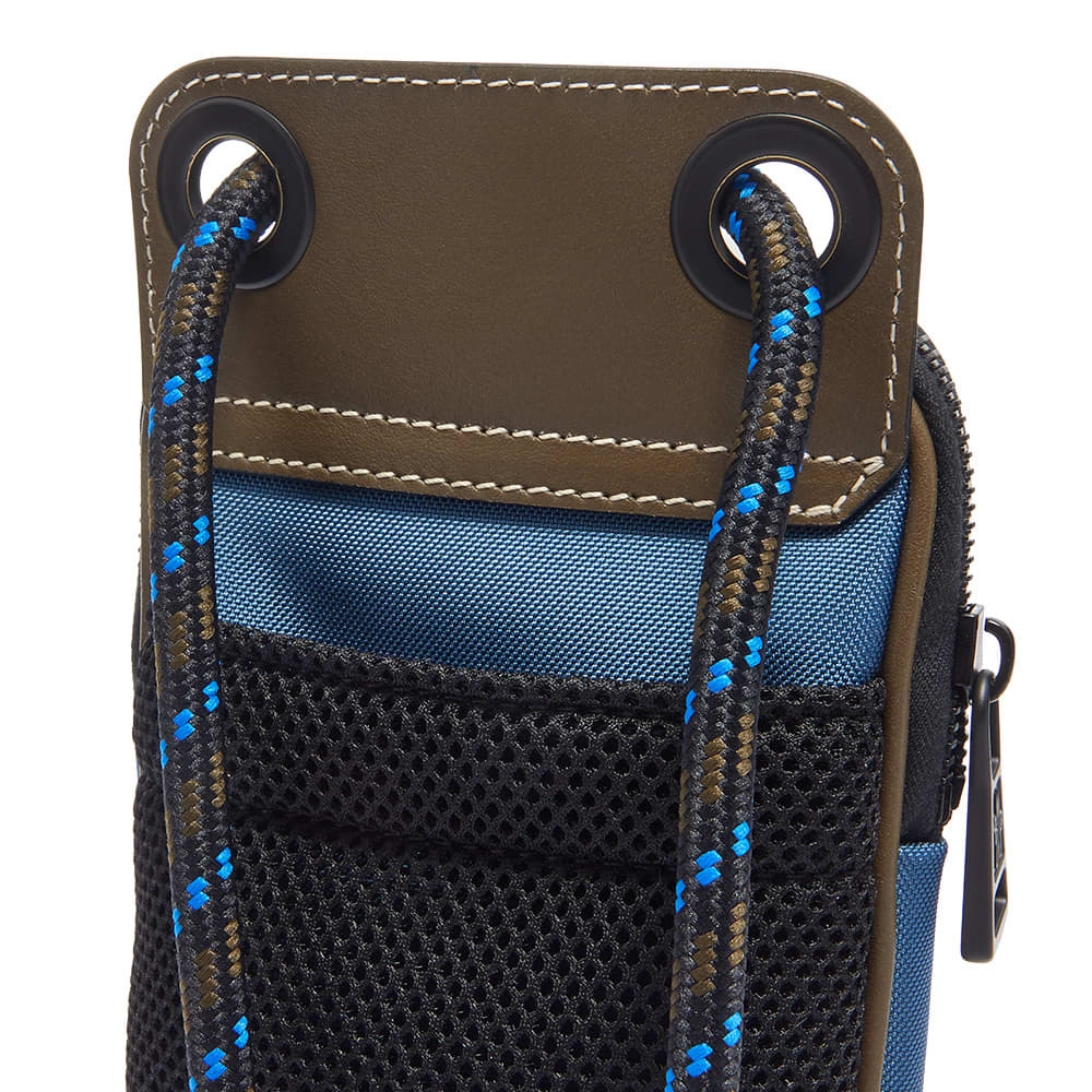 

Сумка Moncler Neck Phone Bag
