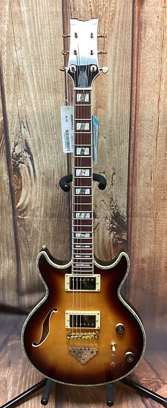 

Серия Ibanez AR520HFM Artist AR520HFM-VLS Artist Series