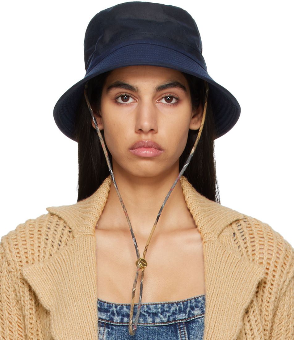 

Темно-синяя стеганая панама Barbour Edition Chloé