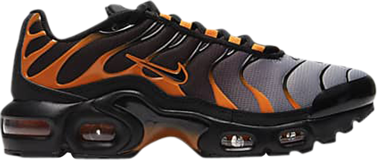 Nike air max on sale plus black and orange