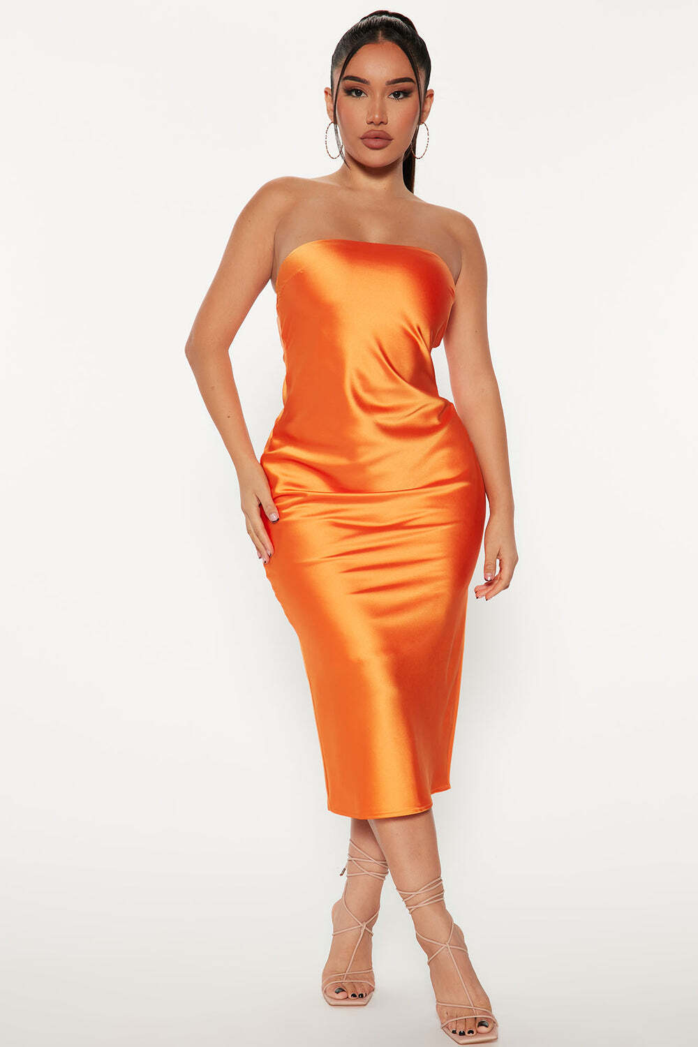 

Платье Fashion Nova DJ2209055, оранжевый