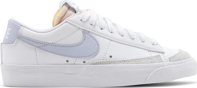 Nike blazer cheap low white