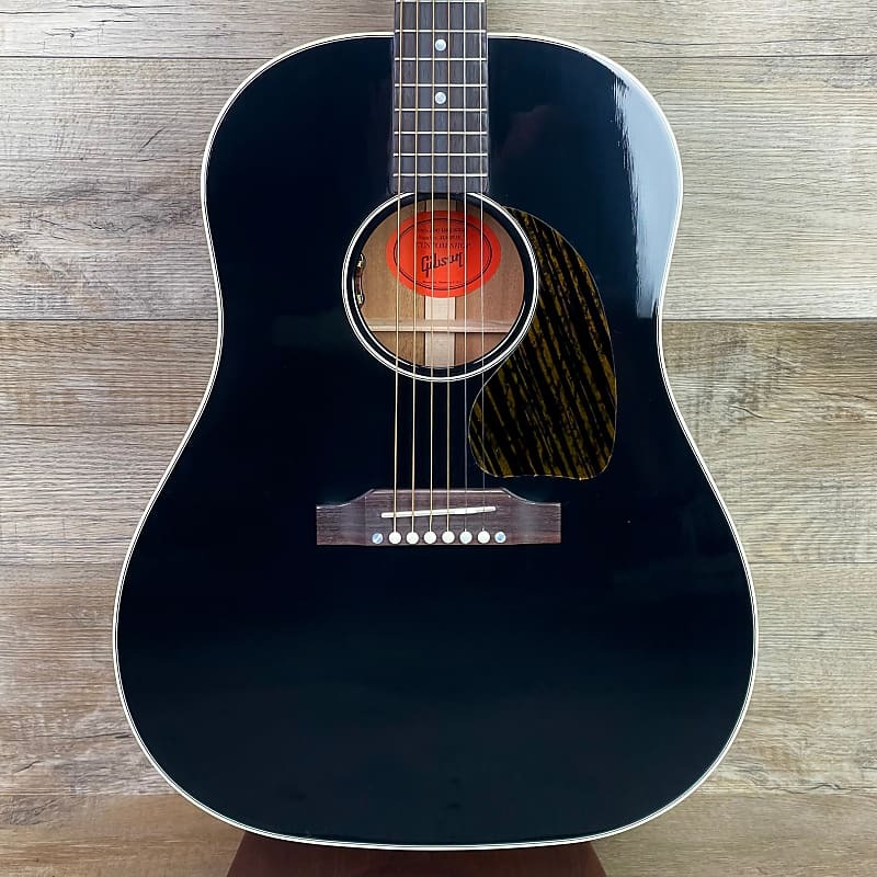 

Gibson Custom Shop M2M J-45 Long Scale Ebony с футляром