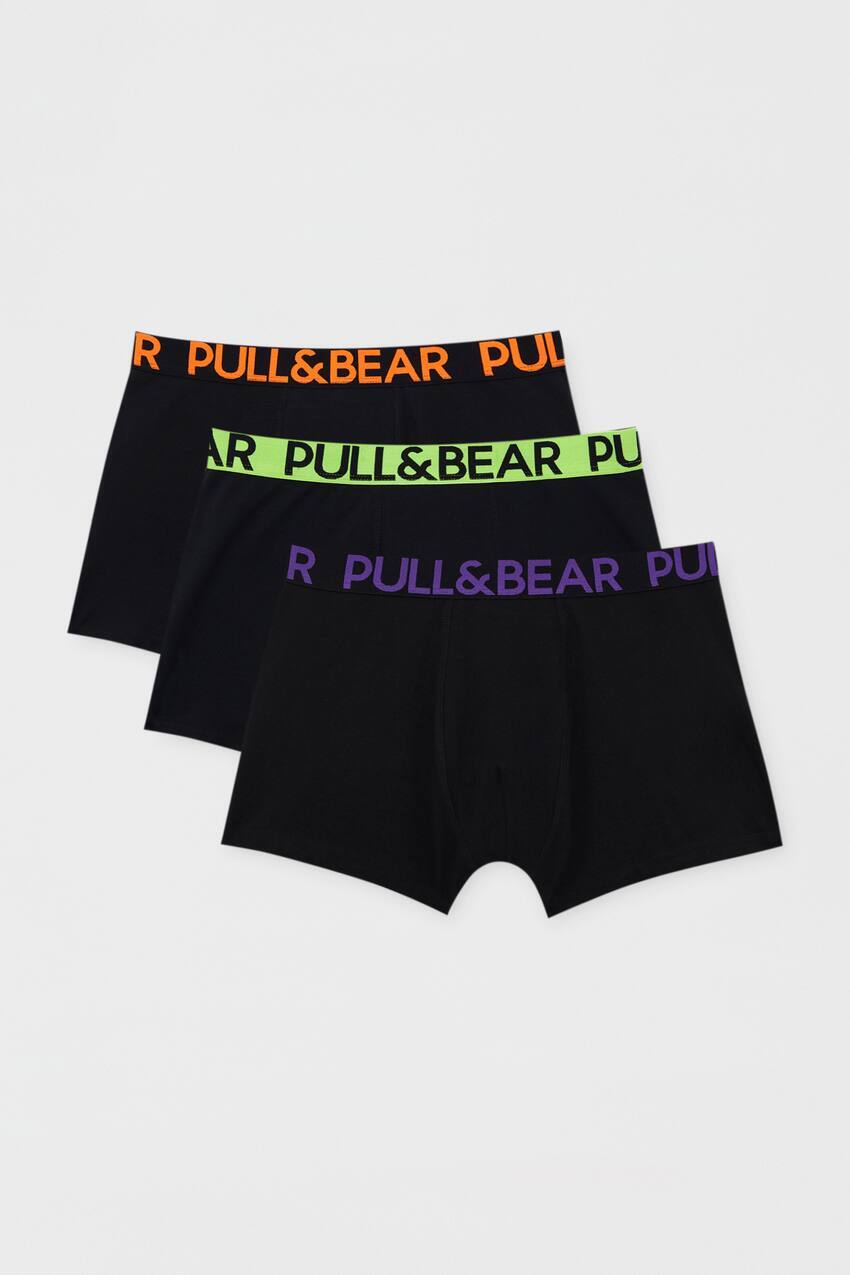 

Набор из 3 боксеров с неоновым логотипом на поясе. Pull&Bear