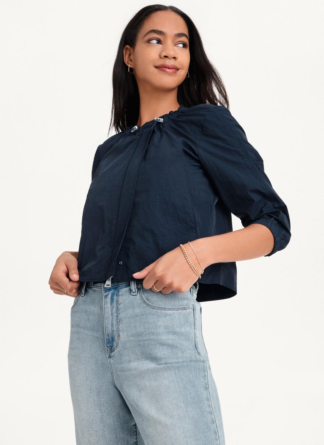 

Куртка с эластичным воротником DKNY