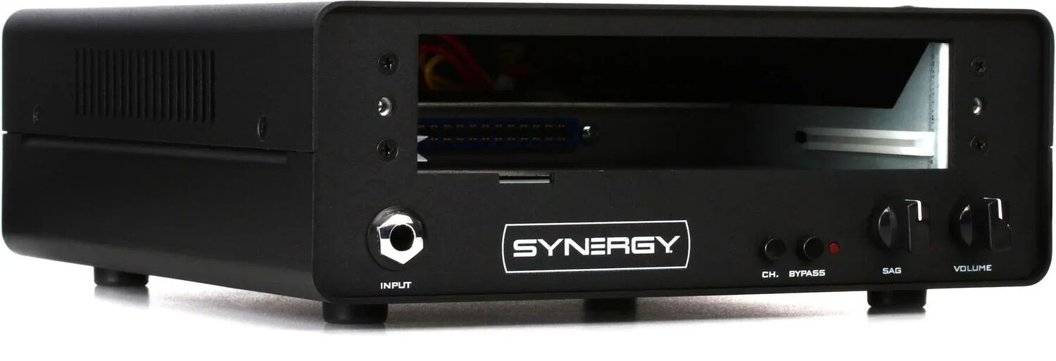 

Одномодульная док-станция настольного предусилителя Synergy SYN1