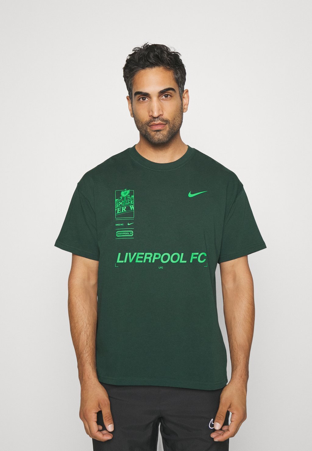 

Футболка Nike