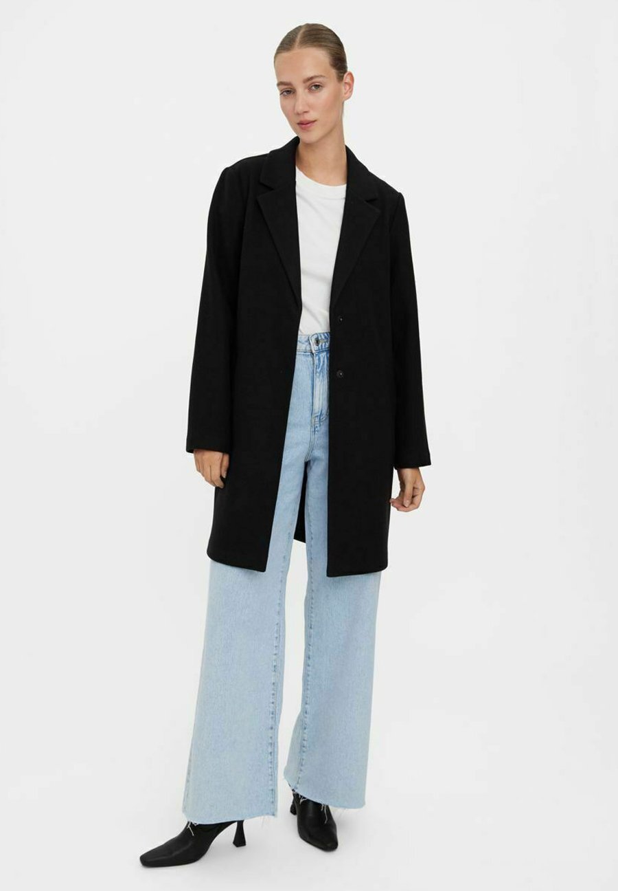 

Пальто классическое Vero Moda с глубоким вырезом, черный
