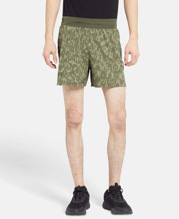 

Шорты для бега Under Armour, хаки