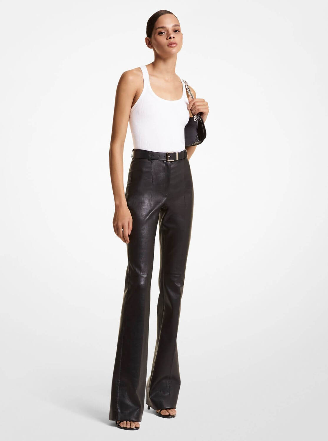 

Брюки Michael Kors Yasmeen Plonge Leather Split-Cuff Belted, черный