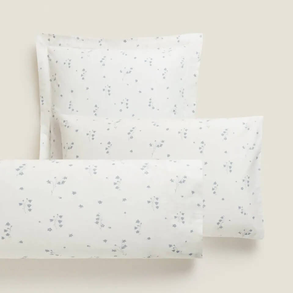 

Наволочка Zara Home Floral Print, белый