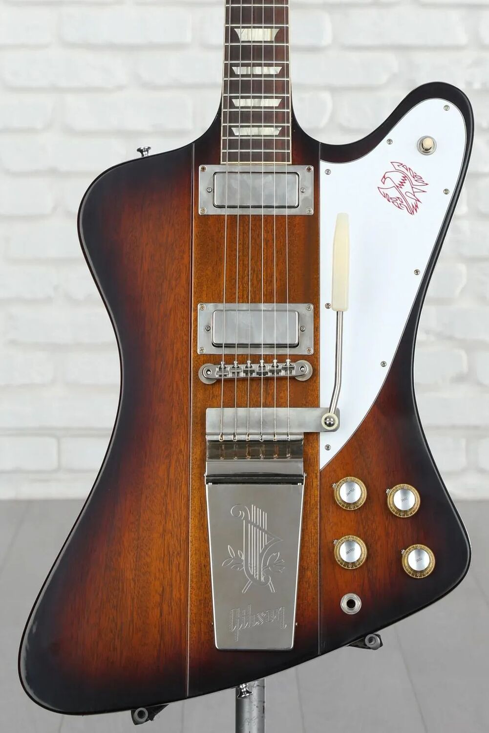 

Gibson Custom 1963 Firebird V с Maestro Vibrola VOS — Vintage Sunburst