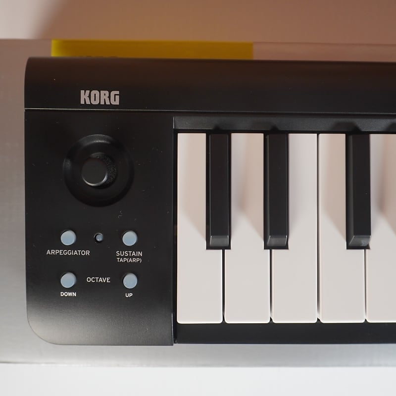 Korg MicroKey Air 25 Bluetooth и USB MIDI-контроллер MicroKey Air 25 ...