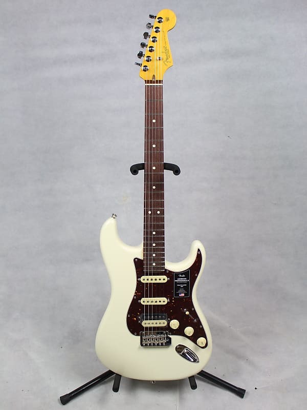 

Накладка на гриф Fender American Professional II Stratocaster HSS из палисандра Olympic White