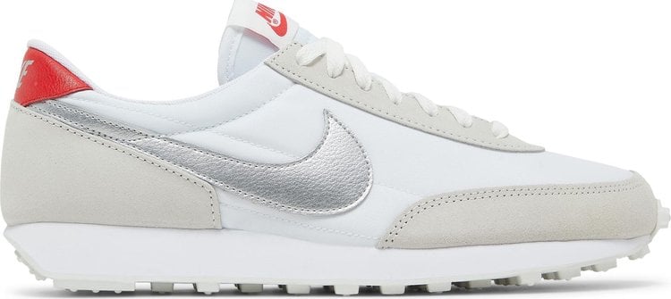 Nike daybreak metallic on sale silver