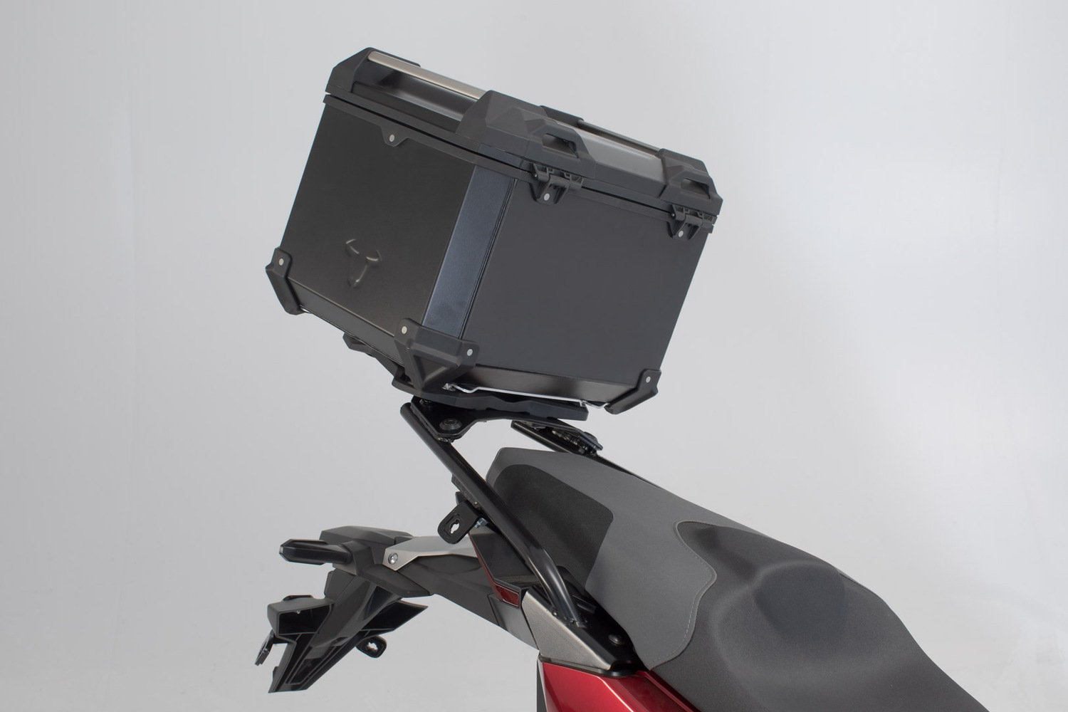 

SW-Motech TRAX ADV верхний корпус системы - черный. Хонда Х-АДВ (20-).,