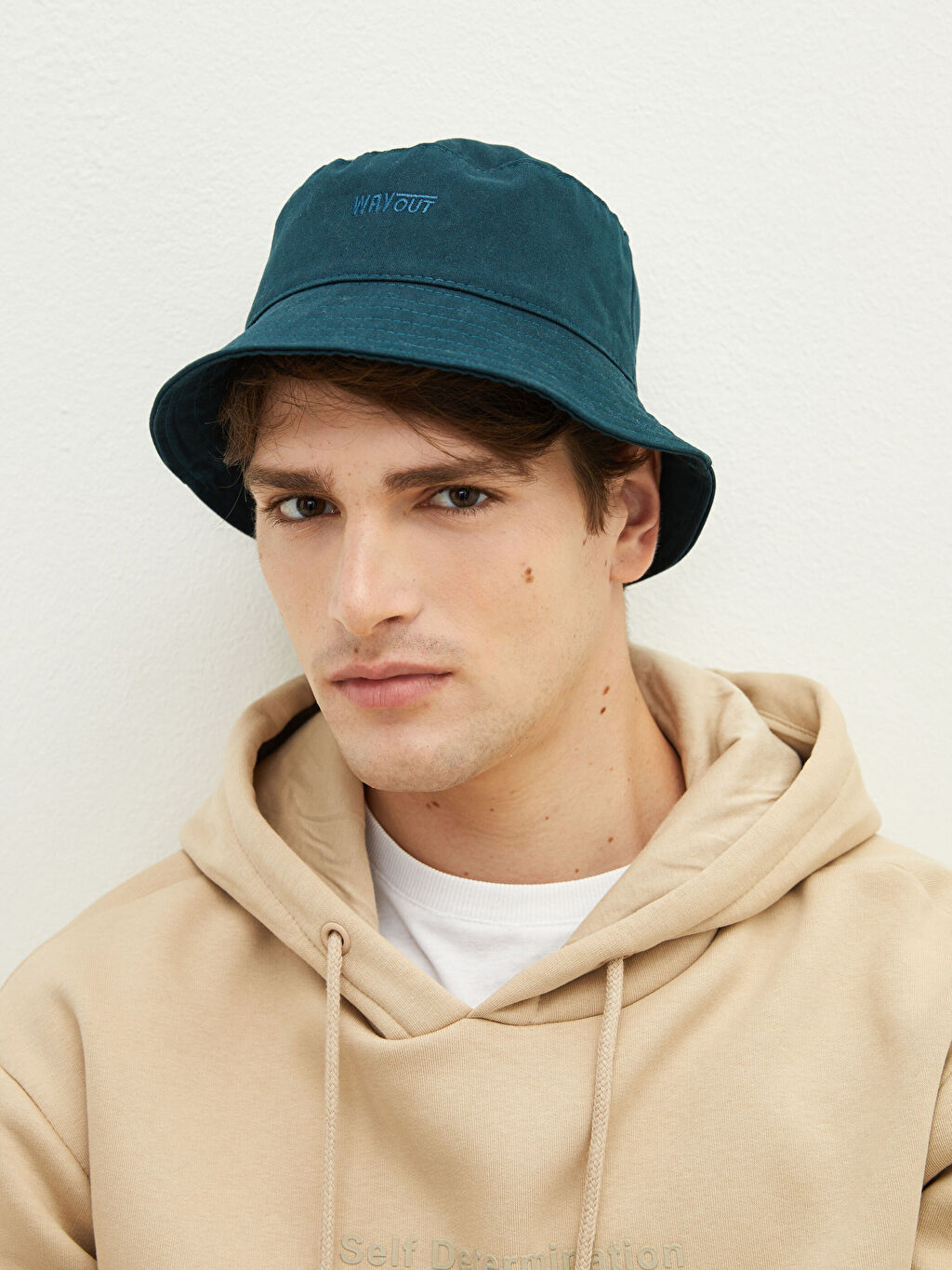 

Мужская панама-ведро с вышитым слоганом LCW Accessories
