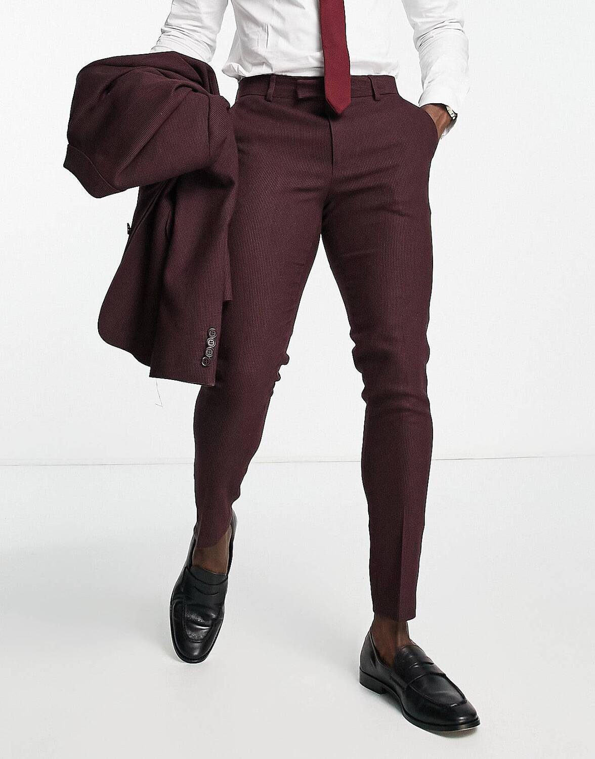 

Темно-красные брюки суперскинни из смесовой шерсти ASOS DESIGN Wedding, Красный