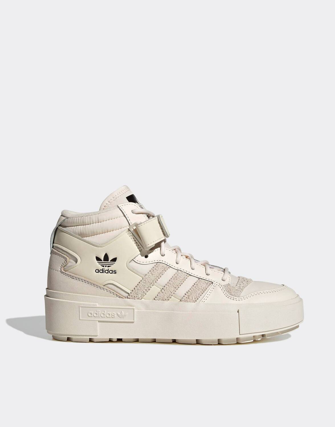 

Белые кроссовки adidas Originals Bonega X