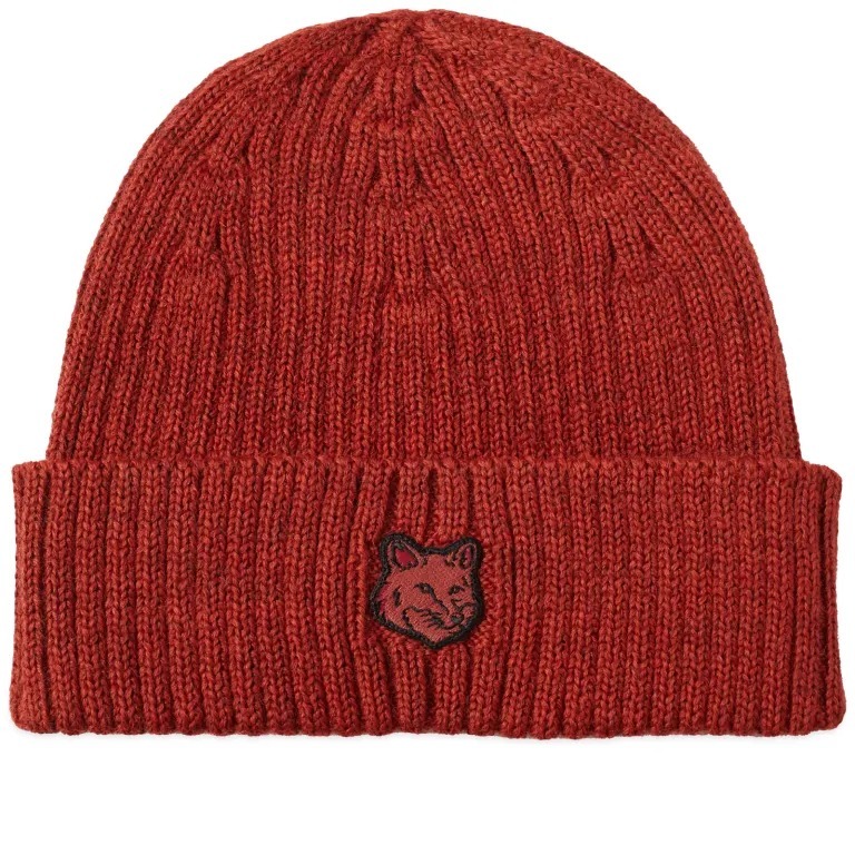 

Шапка Maison Kitsune Fox Head Patch Ribbed, темно-красный